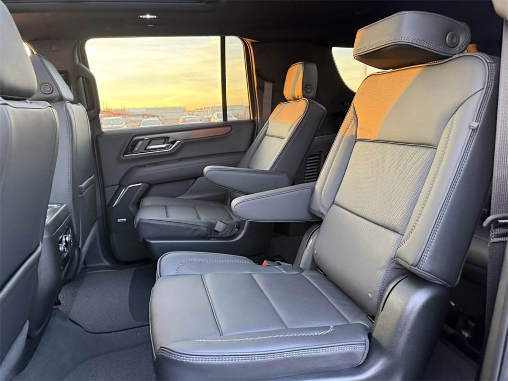 2026 GMC YUKON XL - Image 32