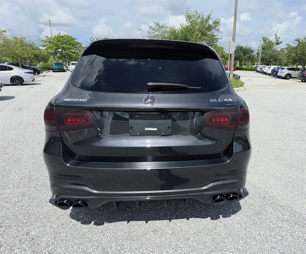 2022 Mercedes Benz GLC AMG 43 4MATIC photo 4