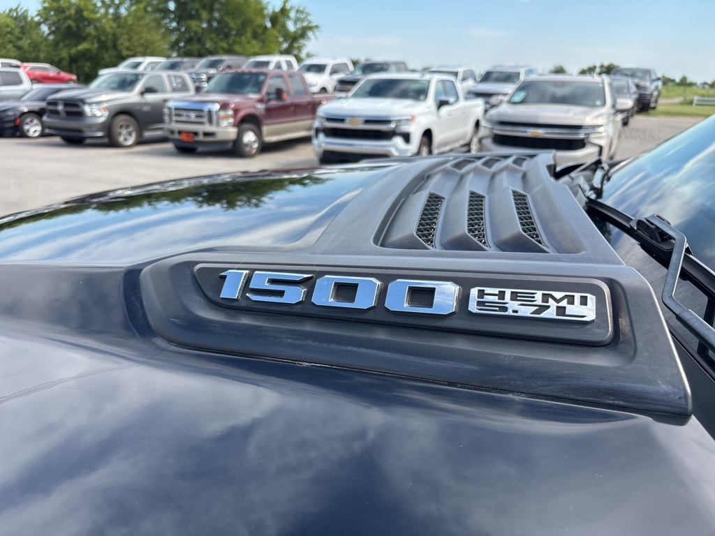 2021 Ram 1500 Laramie photo 9