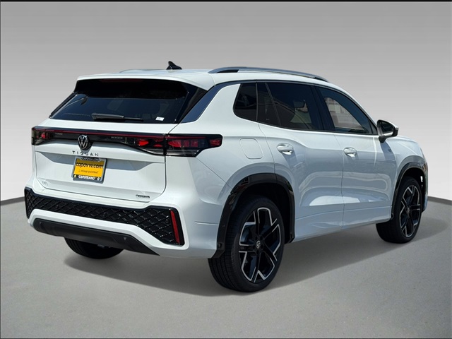 2025 Volkswagen Tiguan SEL R-Line Black photo 2