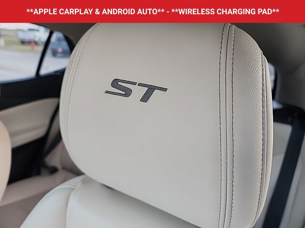 2024 Buick Encore GX Sport Touring photo 3