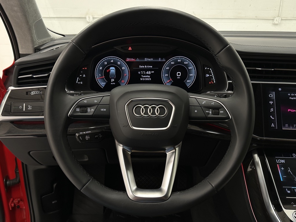 2022 Audi Q7 55 Prestige photo 25