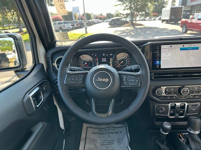 2025 Jeep Gladiator Sport photo 18