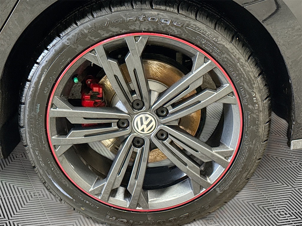 2019 Volkswagen Jetta GLI 2.0T Anniversary Edition photo 19