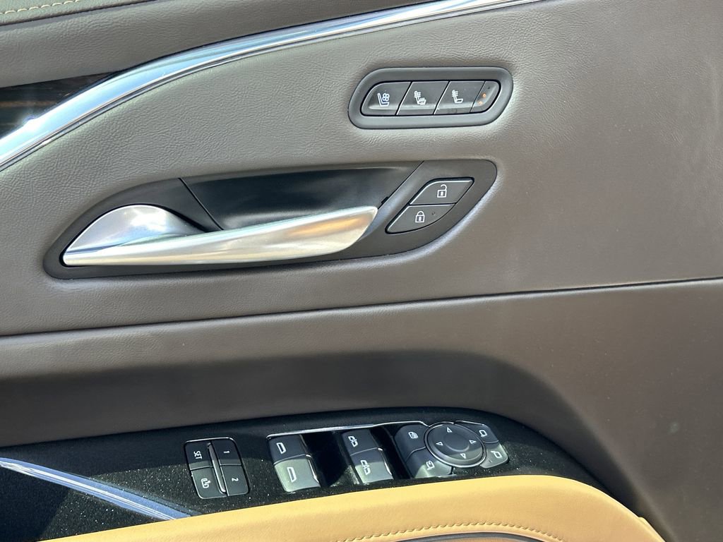 2023 Cadillac Escalade Sport photo 18