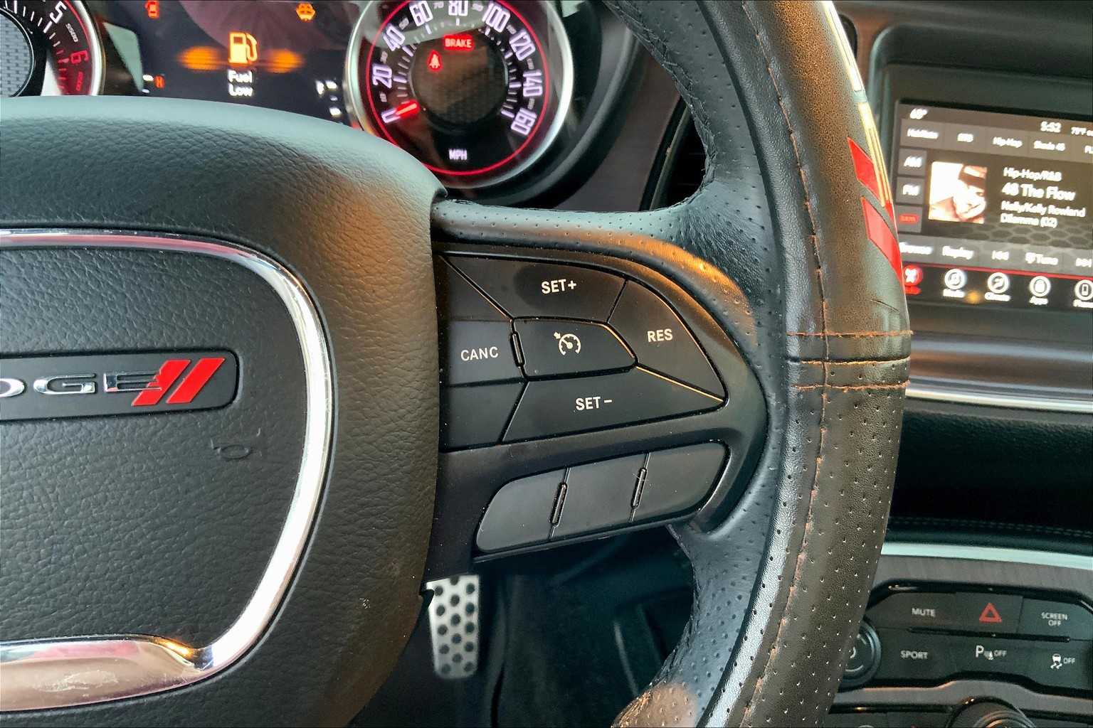 2018 Dodge Challenger R/T Shaker photo 20