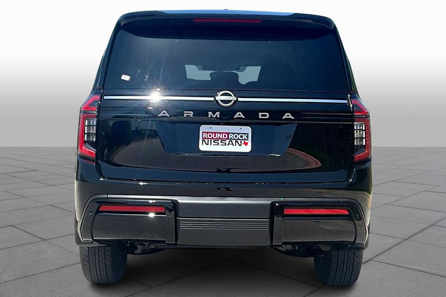 2025 Nissan Armada SV photo 4