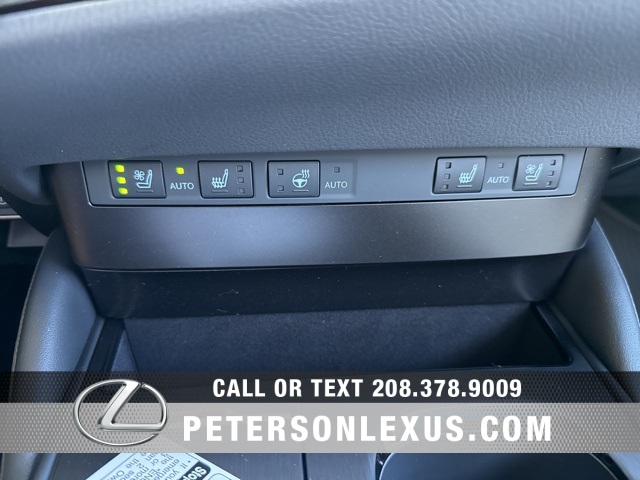 2025 Lexus ES 350 photo 12