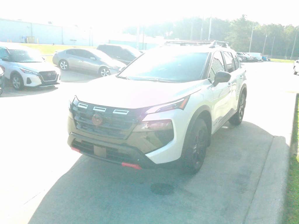 2026 Nissan Rogue SV photo 6