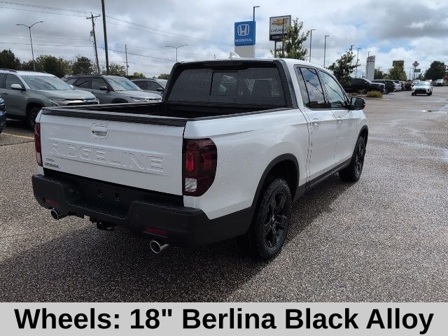 2025 Honda Ridgeline Black Edition photo 14