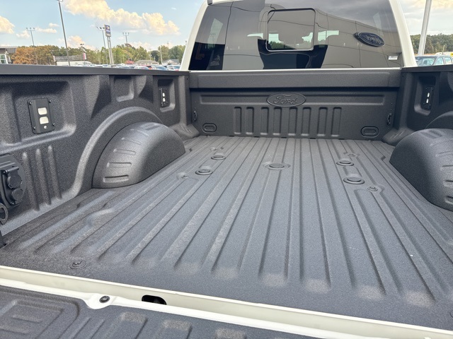 2026 Ford F-350 King Ranch photo 35