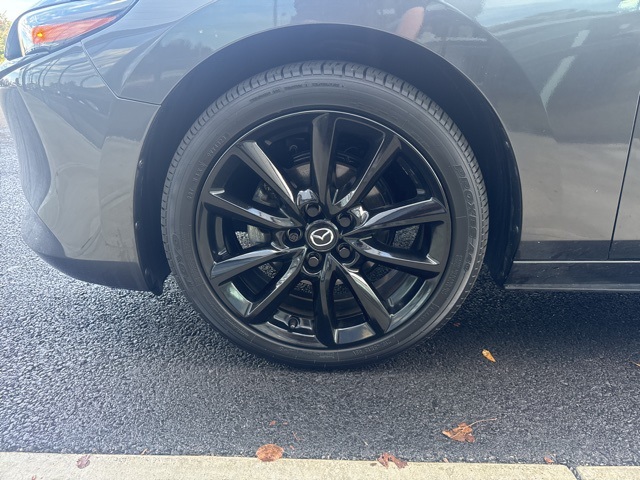 2024 Mazda Mazda3 2.5 s Premium photo 8