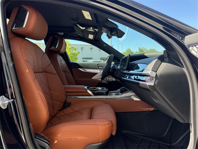 2025 Bmw 760i xDrive photo 17