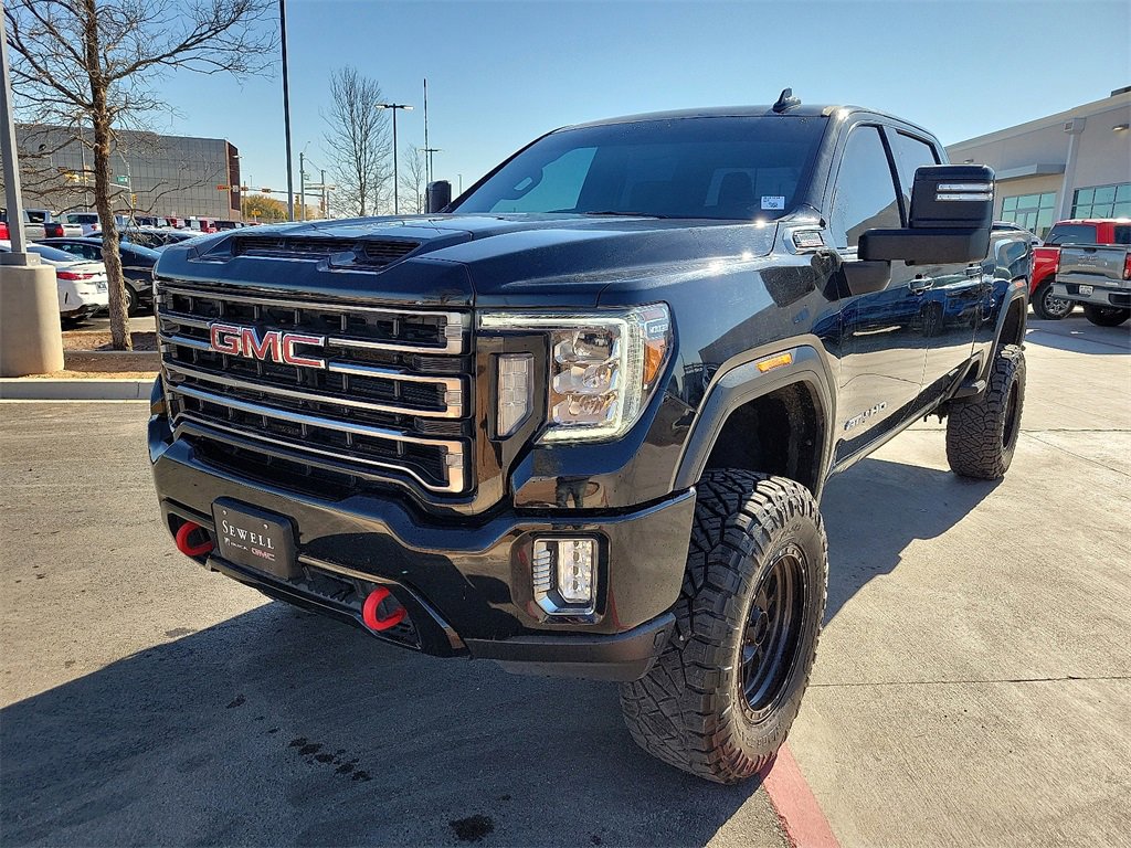 2022 GMC Sierra 2500HD AT4's photo