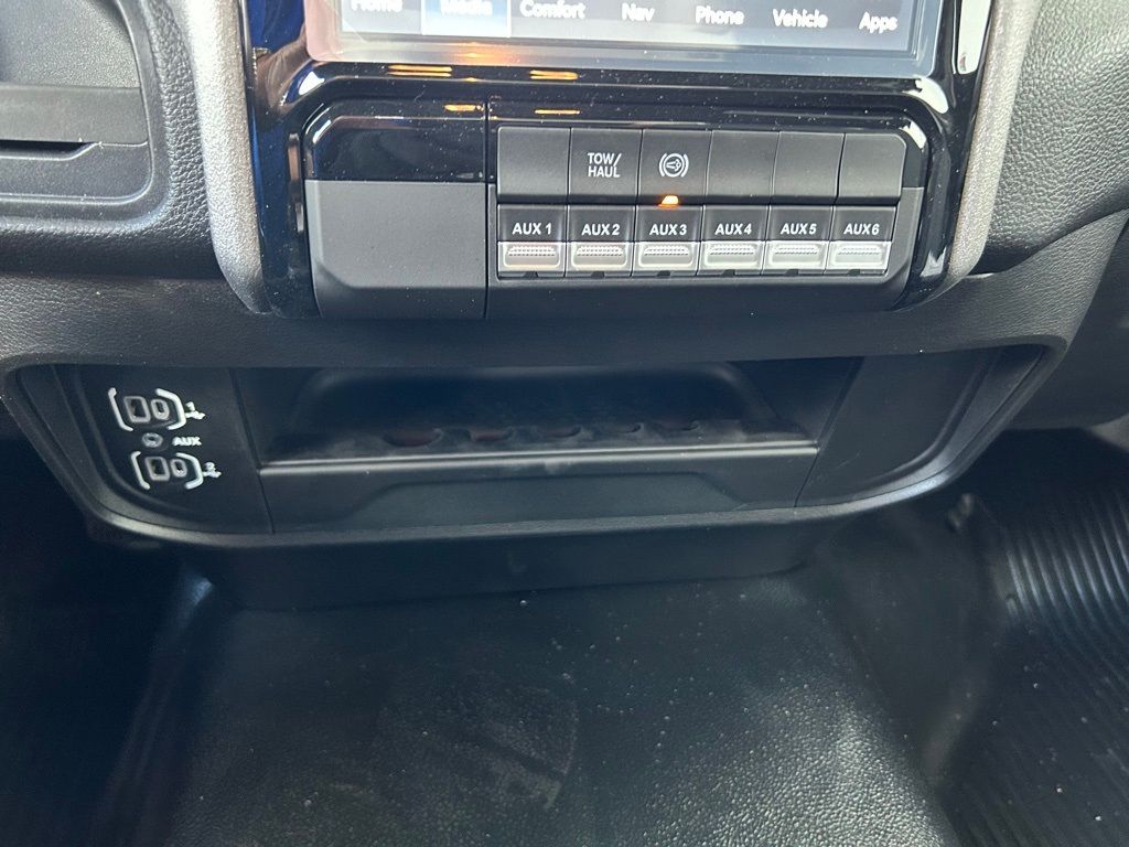 2024 Ram 3500 Tradesman photo 28