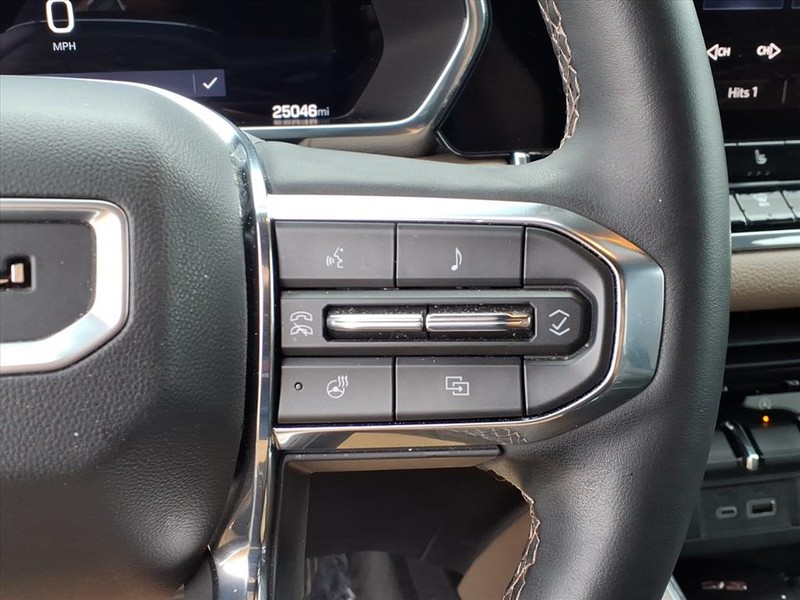 2023 Gmc Canyon Denali photo 15