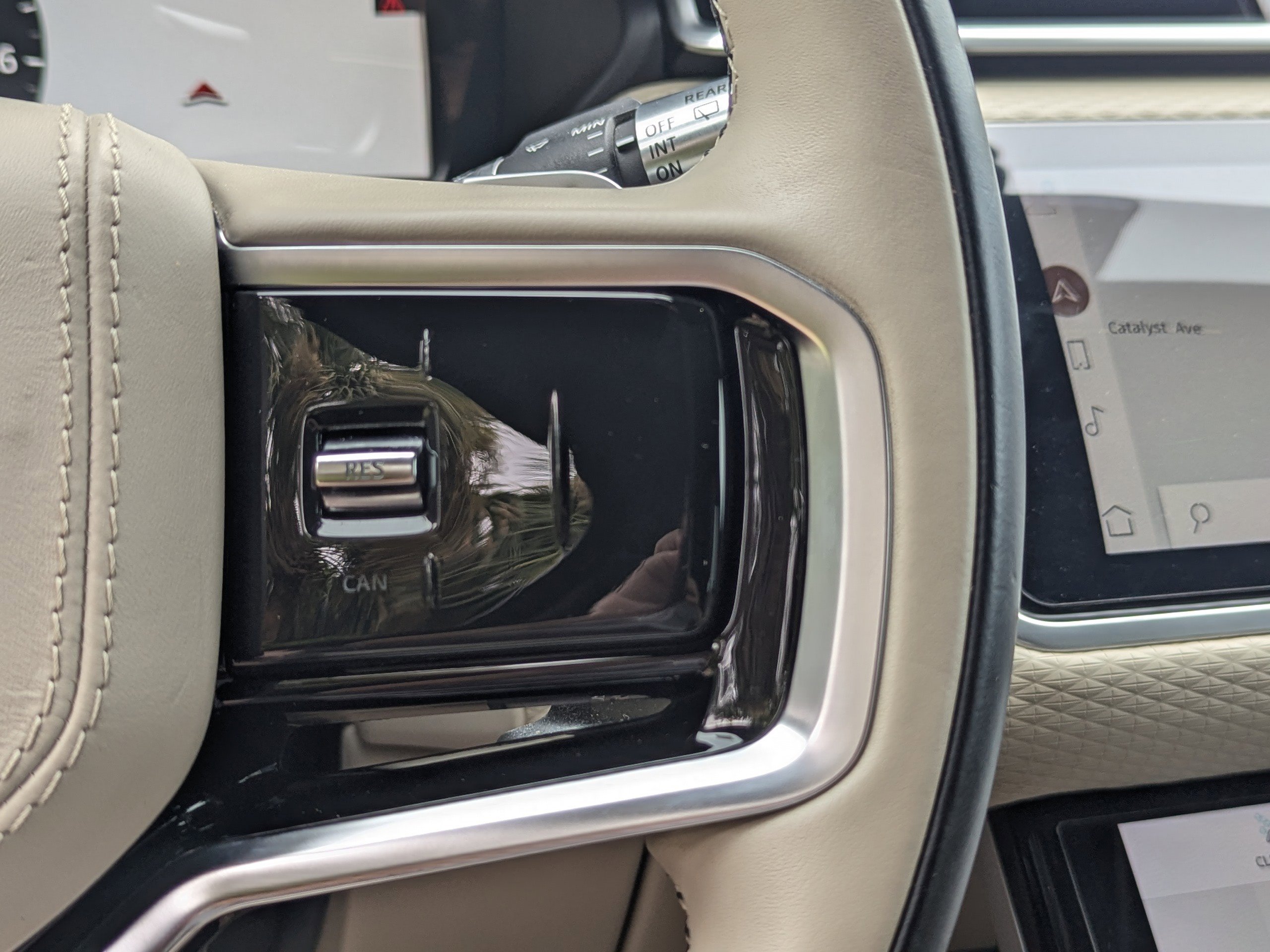 2021 Land Rover Range Rover Velar R-Dynamic S photo 27