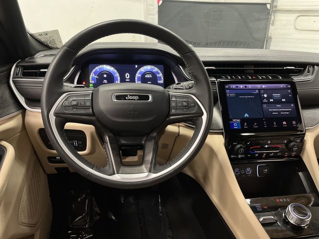 2024 Jeep Grand Cherokee Limited photo 4