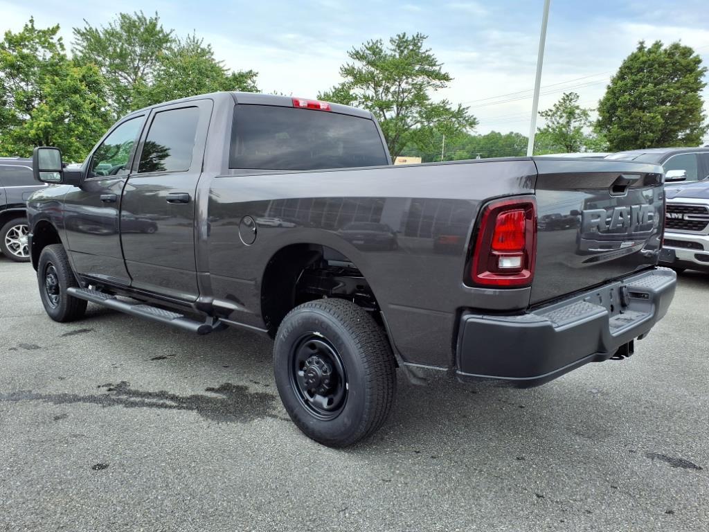 2025 Ram 2500 Tradesman photo 7