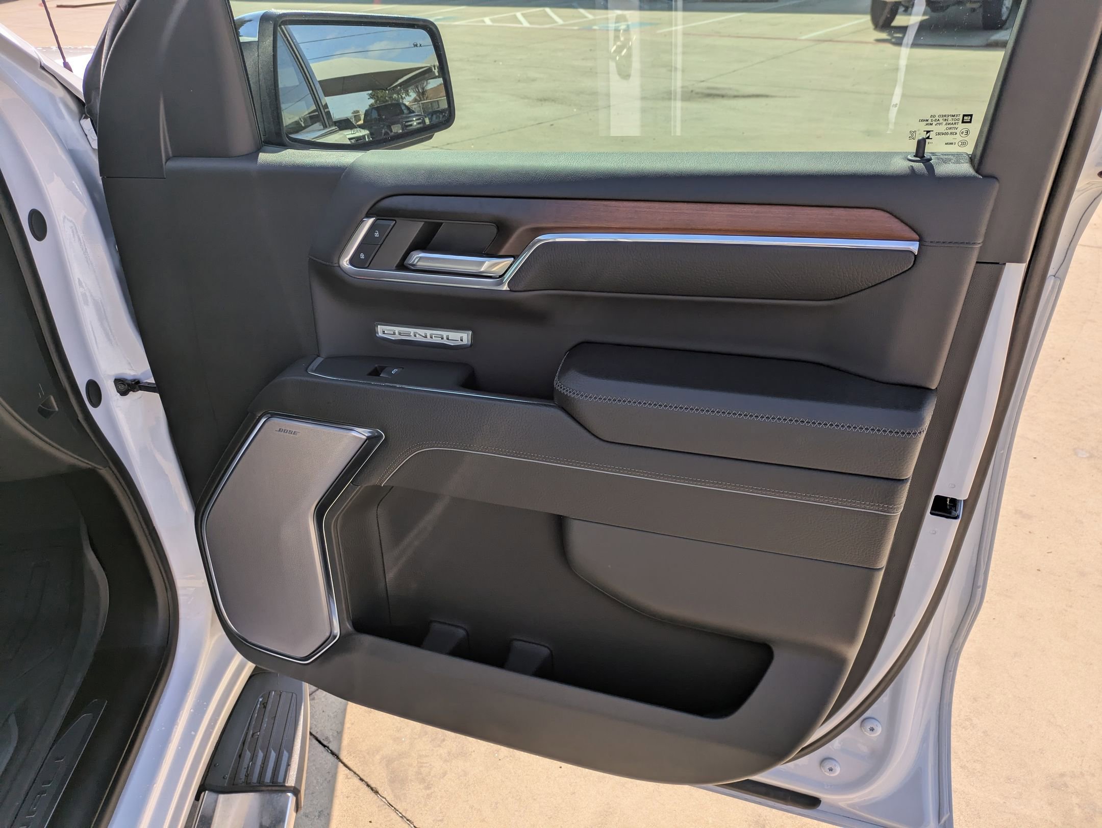 2024 Gmc Sierra 1500 Denali photo 30