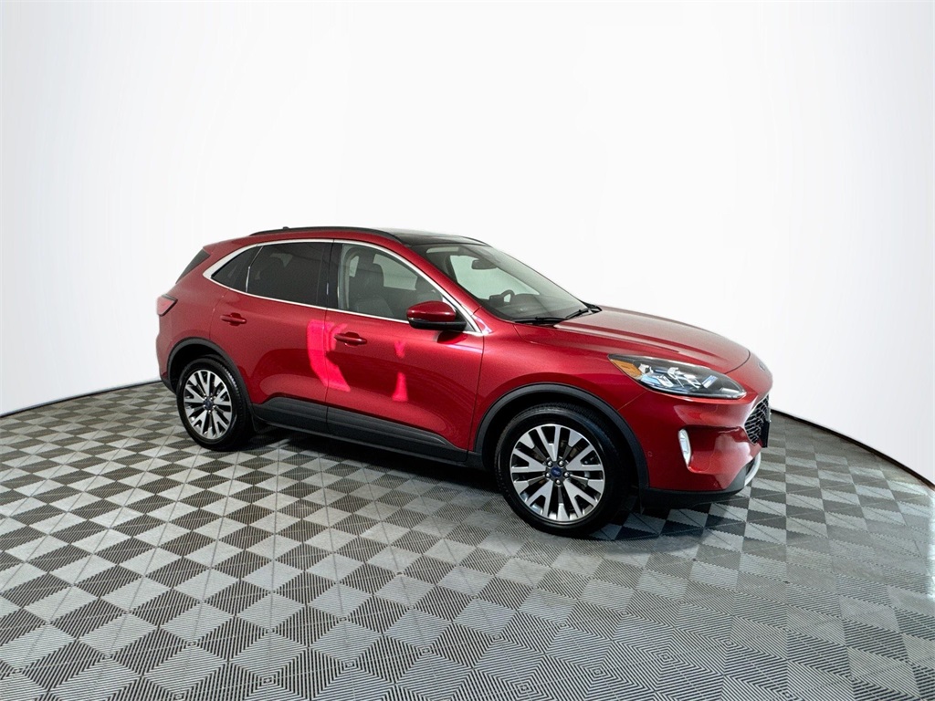 2020 Ford Escape Titanium photo 5