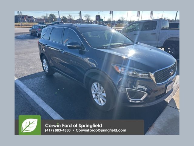 2016 Kia Sorento LX's photo