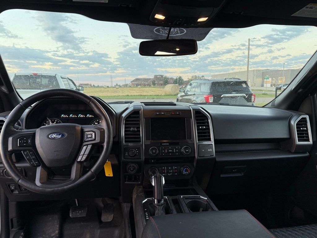2018 Ford F-150 XLT photo 5