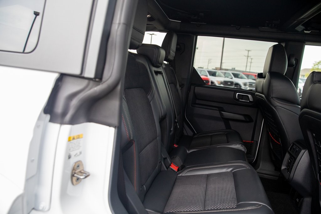 2025 Ford Bronco Raptor photo 38
