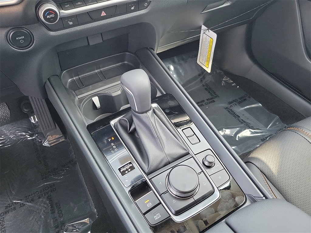 2025 Mazda CX-50 Premium photo 9