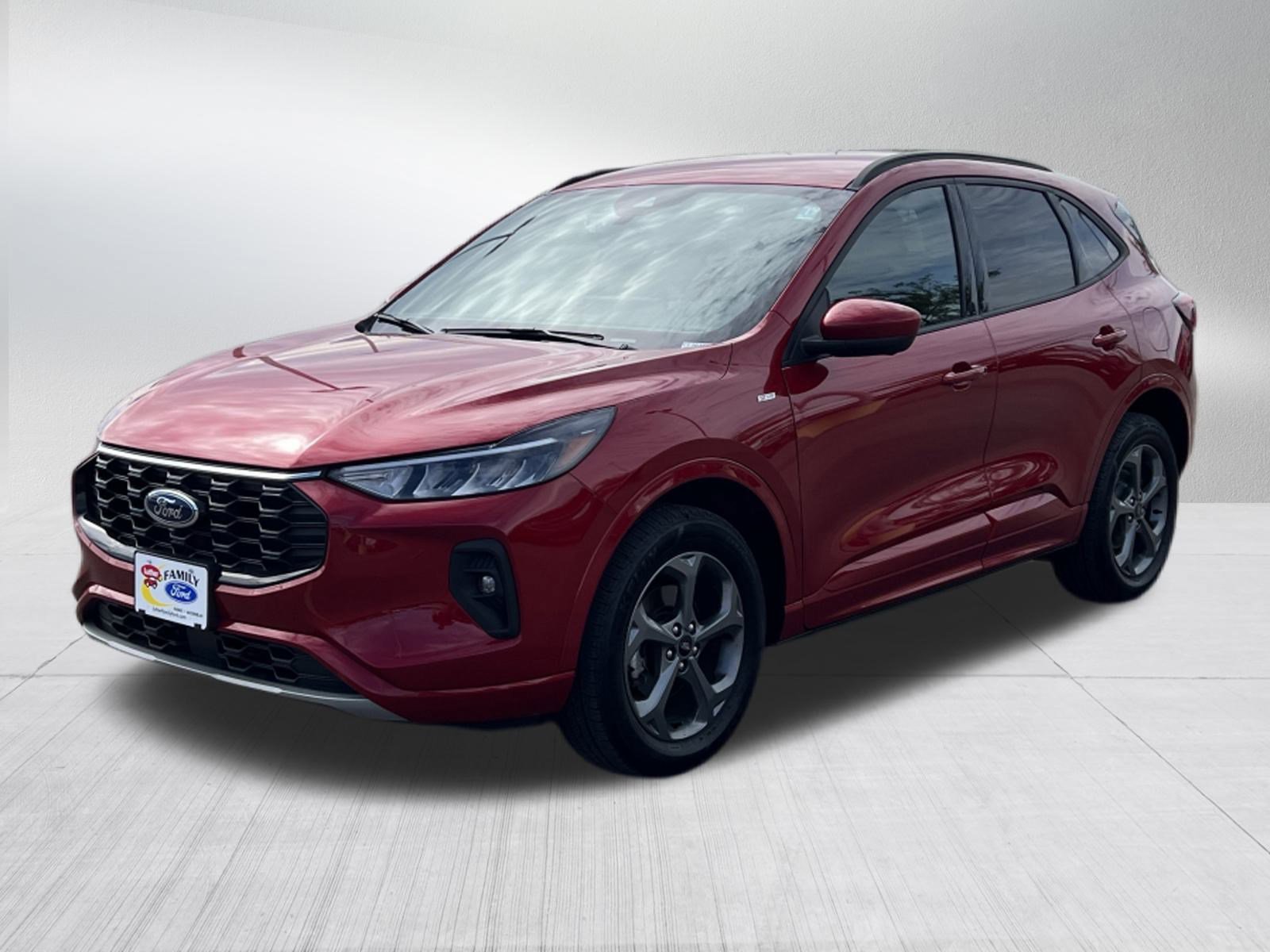 2023 Ford Escape ST-Line Select photo 2