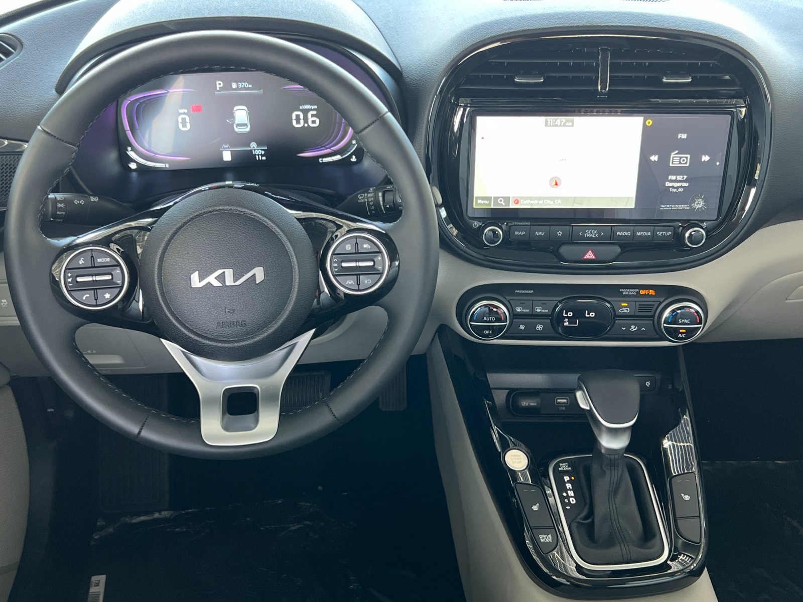 2025 Kia Soul EX photo 13