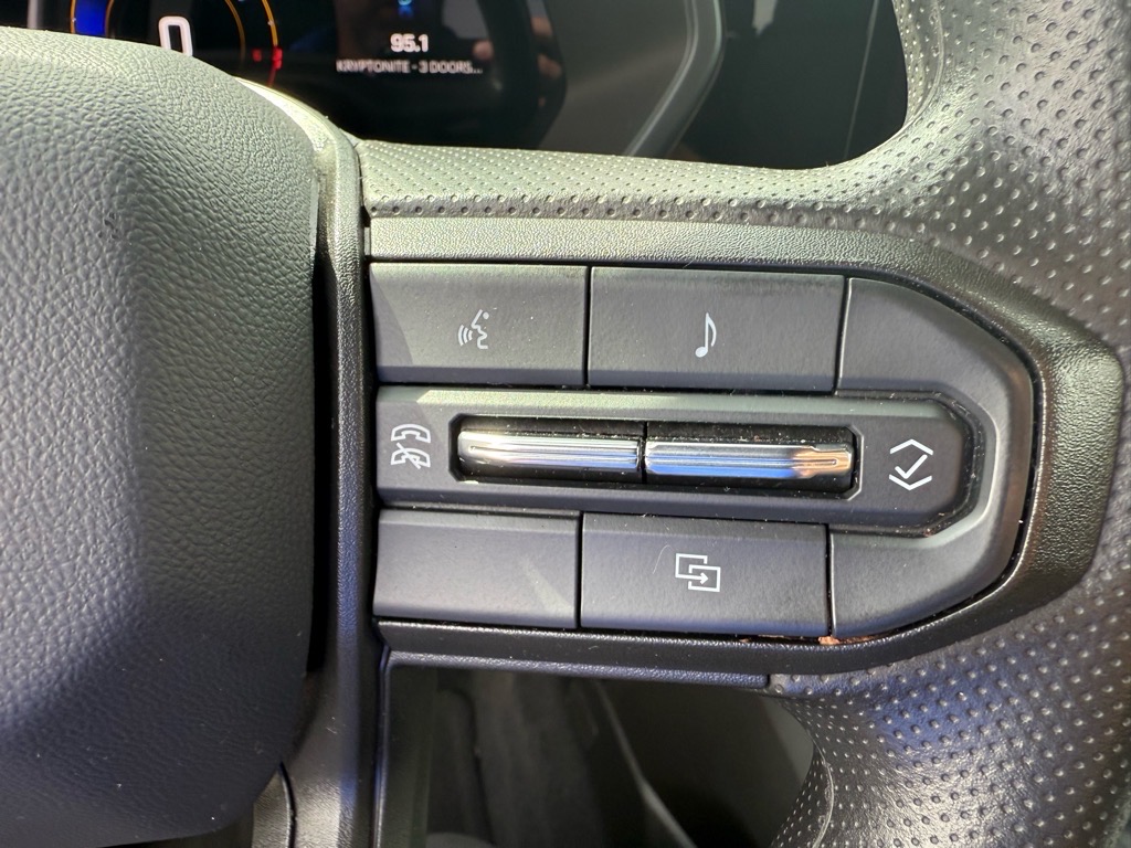 2024 Chevrolet Colorado Trail Boss photo 20