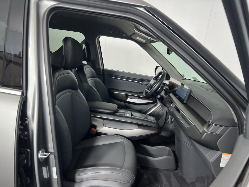 2024 Kia EV9 Light Long Range photo 27