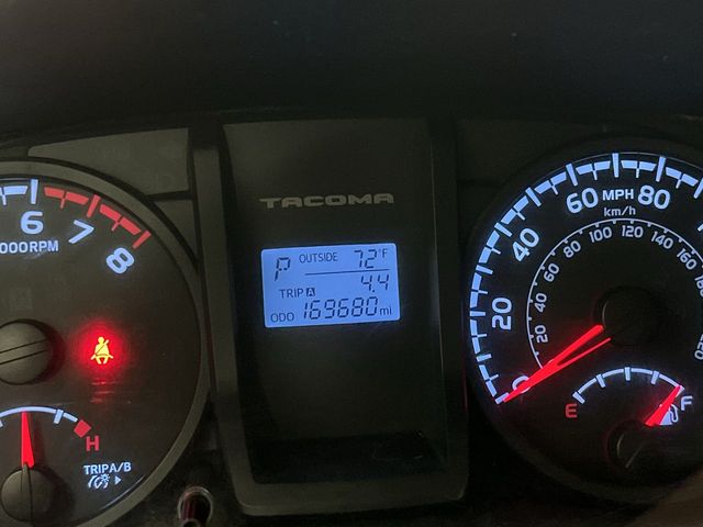 2016 Toyota Tacoma SR photo 11