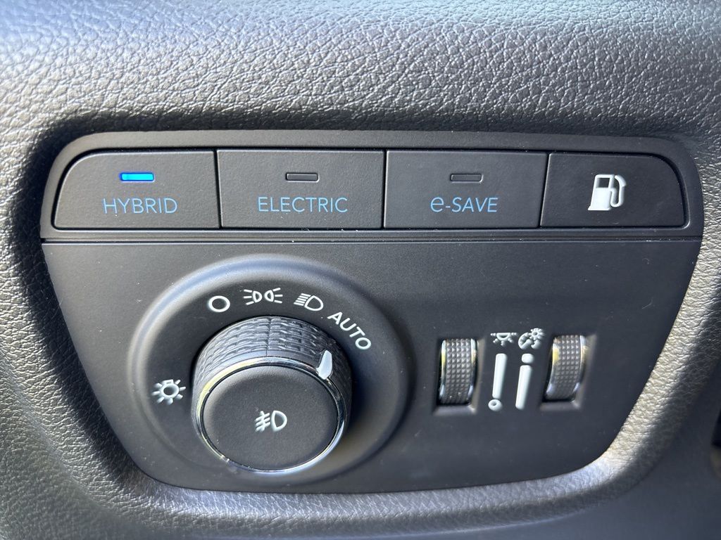 2024 Jeep Cherokee Limited 4xe photo 14