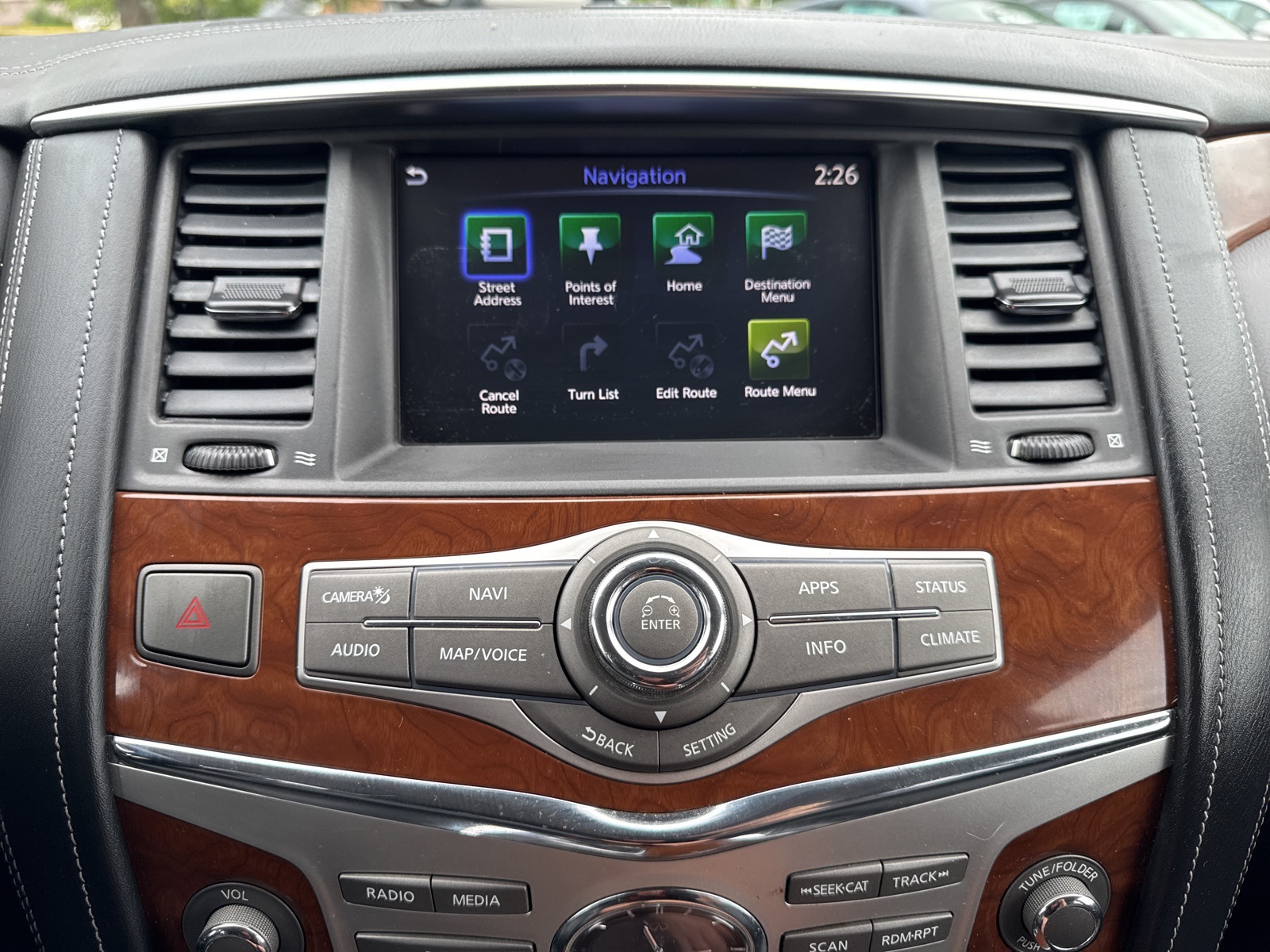 2019 Infiniti QX80 Luxe photo 23
