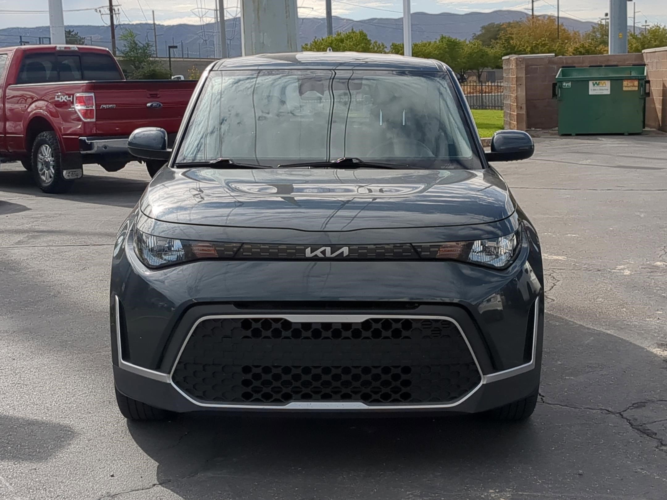 2023 Kia Soul LX photo 8