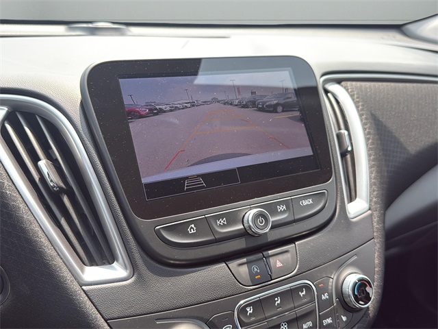 2025 Chevrolet Malibu 1LT photo 13