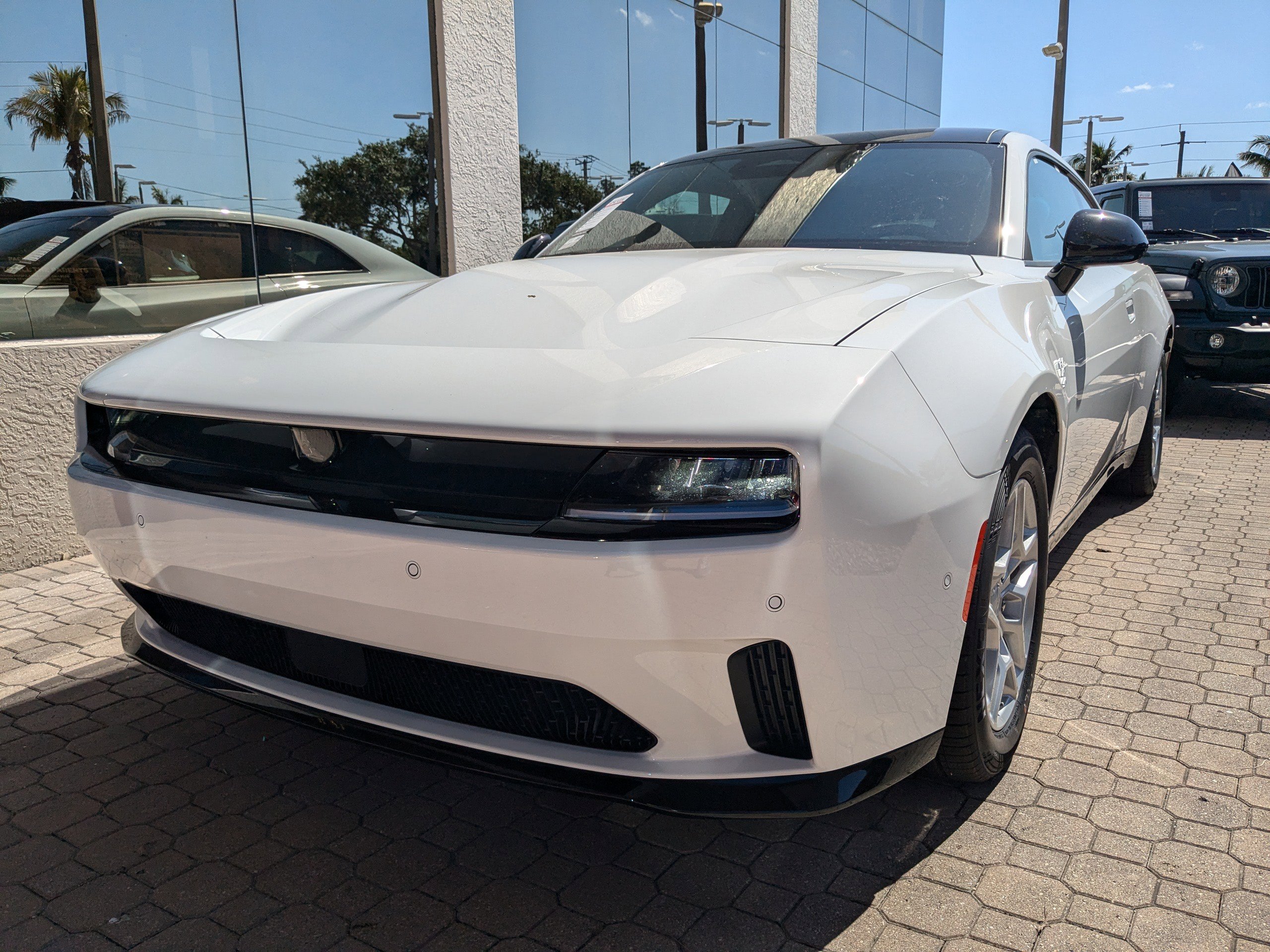 2025 Dodge Charger R/T photo 8