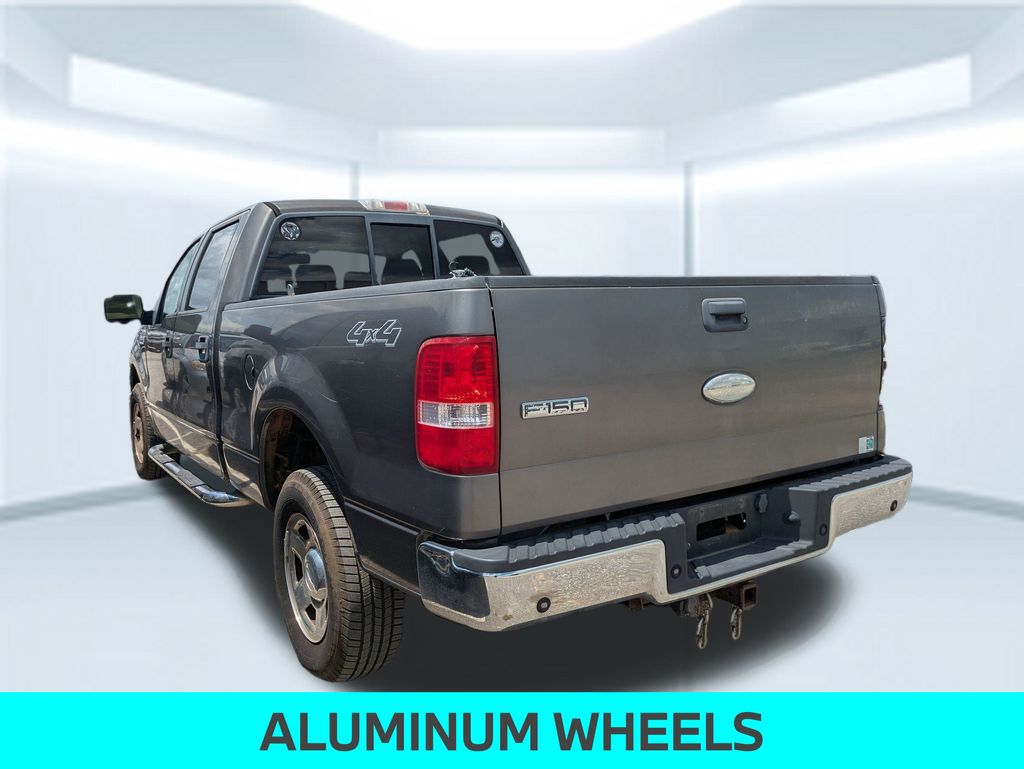 2007 Ford F-150 XLT photo 2