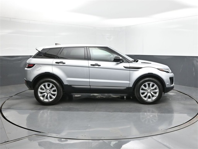 2018 Land Rover Range Rover Evoque SE photo 25