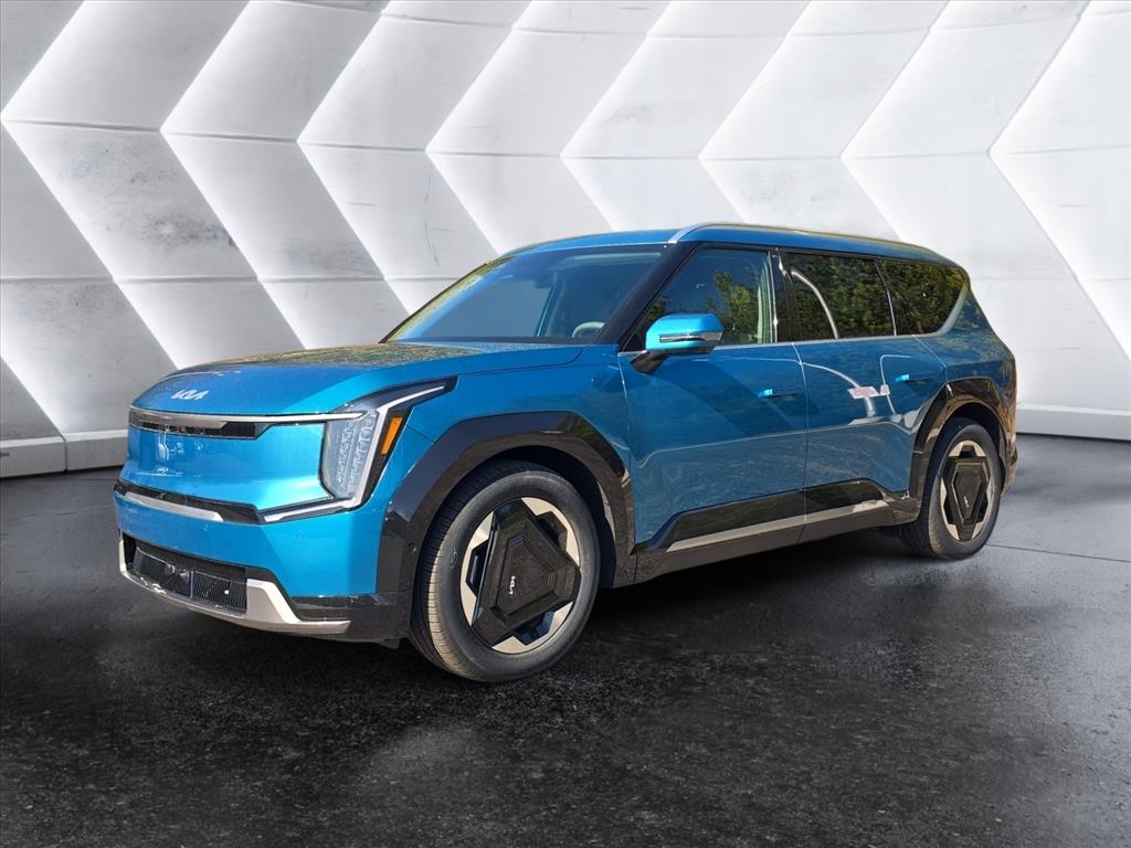 2026 Kia EV9 Land's photo