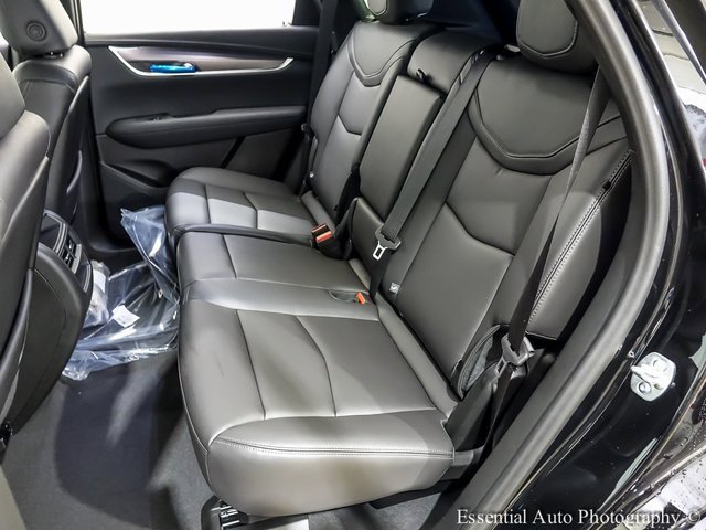 2025 Cadillac XT5 Luxury photo 9