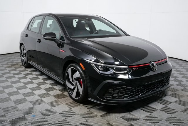 2024 Volkswagen Golf GTI S's photo