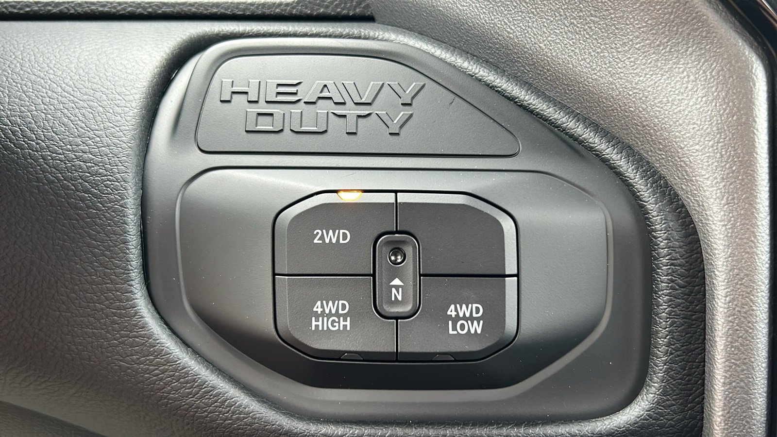 2025 Ram 2500 Laramie photo 27