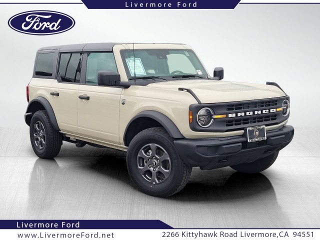 2025 Ford Bronco 4-Door Big Bend's photo
