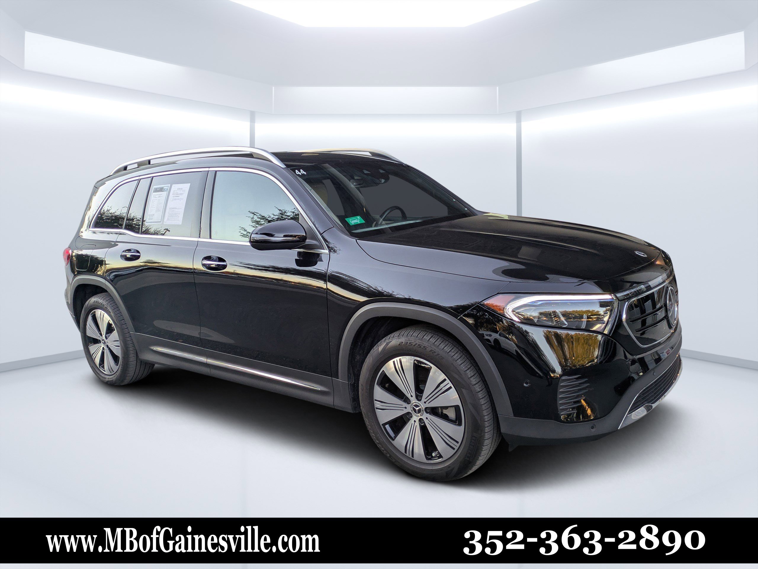 2023 Mercedes-Benz EQB Base's photo