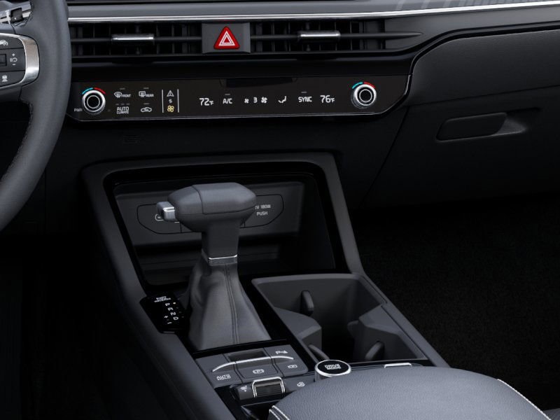 2025 Kia K5 GT-Line photo 21