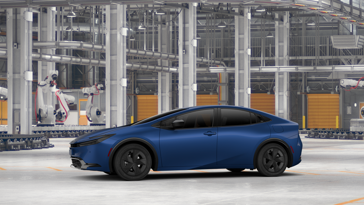 2026 Toyota Prius LE photo 3
