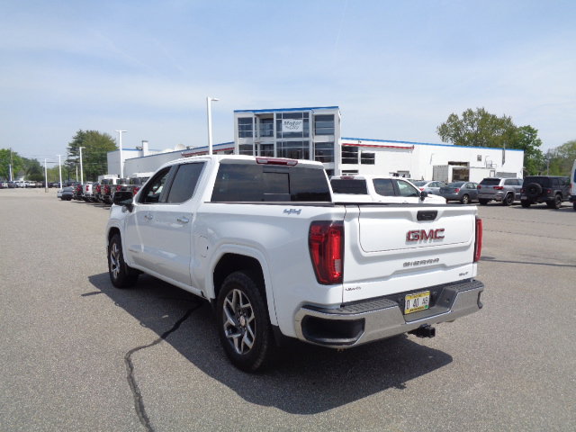 2022 Gmc Sierra 1500 SLT photo 2